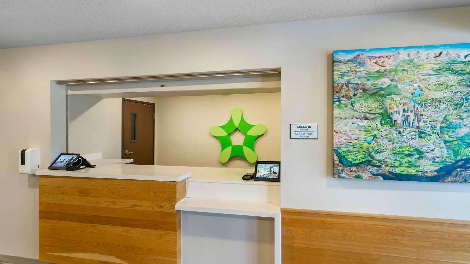 Extended Stay America Suites - Tampa - Northeast 템플테라스